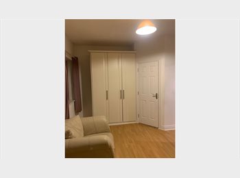 Roomgo IE - House Share In Drogheda Louth, Ireland - €500 pcm