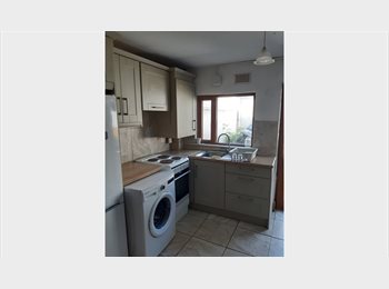 Roomgo IE - room share, Dublin - €650 pcm
