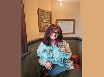 Roomgo IE - Lucie - 25 - Cork