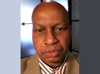 Roomgo IE - David - 60 - Ireland