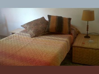 Roomgo IT - Grande stanza singola vicina centro, università, CNR e stazione, Bologna - 450 € al mese