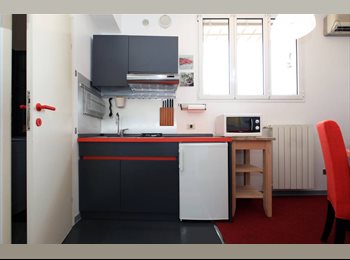 Roomgo IT - Studio  35 mq near  Bocconi - NABA, Milano - 700 € al mese