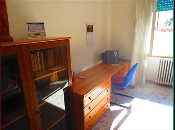 Roomgo IT - VATICANO PRATI CLODIO GEMELLI BALDUINA - STANZA SINGOLA GRANDE E  LUMINOSA, Trionfale - 500 € al mese