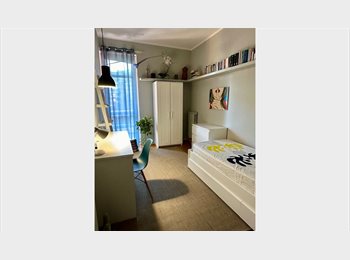 Roomgo IT - Vivere nel silenzio ai bordi della città in un quartiere residenziale, Milano Sud (Rozzano, Melegnano, S. Donato, ..) - 500 € al mese