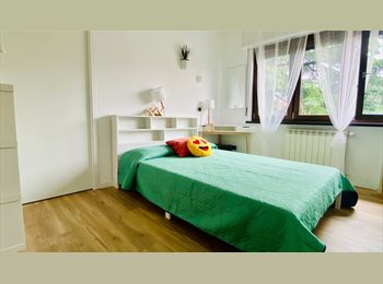 Roomgo IT - Young room, Sempione - S. Siro - Fiera - 860 € al mese