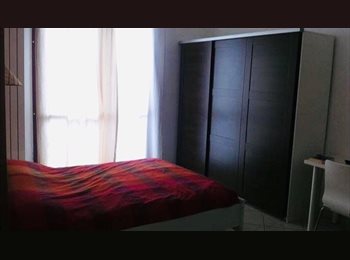Roomgo IT - Ampia camera doppia in grande  quadrilocale arredato e ristrutturato, a Crescenzago M2, Vimodrone - 640 € al mese