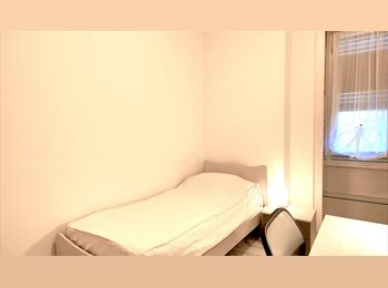 Roomgo IT - Stanza ampia e comoda in piena CIty Life, Sempione - S. Siro - Fiera - 630 € al mese