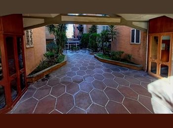 Roomgo IT - Stanza uso singola, Ciampino - 450 € al mese