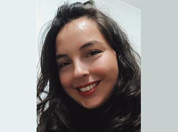 Roomgo IT - Camila Acuna - 35 - Roma