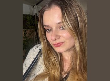 Roomgo IT - Carmen - 22 - Esquilino S.Lorenzo