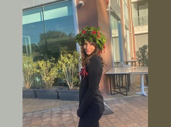 Roomgo IT - Marilena - 24 - Roma Centro