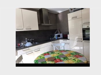 Appartager LU - Bel appartement de 88m²  avec deux chambres, Esch-sur-Alzette - 875 € / Mois