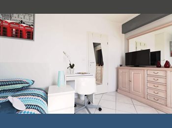 Appartager LU - Superbe chambre en petite résidence partagée à Luxembourg-Hollerich, Luxembourg - 1.100 € / Mois