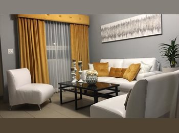 Roomgo MX - Se renta cuarto en casa en bonito y seguro fraccionamiento, Tijuana - MX$7,500 por mes