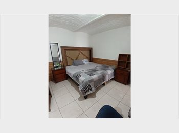 Roomgo MX - CUCS, CUCSH, Hospital Civil, La Normal., Guadalajara - MX$5,500 por mes