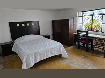 Roomgo MX - Habitacion 5 - Casa PAPALOTL by CASA ALEBRIJE, Zapopan - MX$6,250 por mes