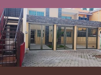 Roomgo MX - Renta de Habitación individual mujer, Guadalajara - MX$3,500 por mes