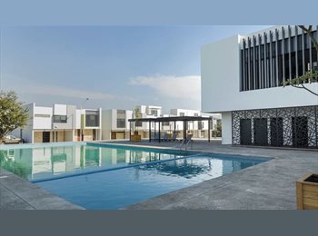 Roomgo MX - Cuarto en residencial Tossa, Zapopan - MX$6,000 por mes