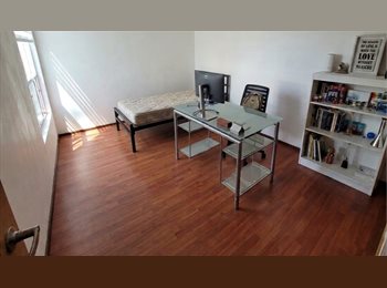 Roomgo MX - Amplia recámara con baño privado en Col. General Pedro María Anaya, Coyoacán - MX$9,500 por mes