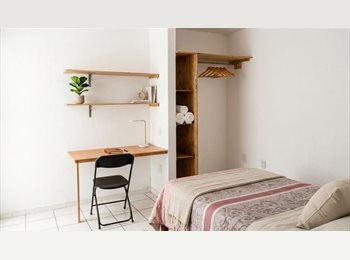 Roomgo MX - HABITACION AMUEBLADA, Guadalajara - MX$5,000 por mes