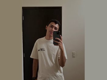 Roomgo MX - Erick Diaz - 22 - Querétaro
