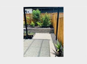 Roomgo NZ - Ensuite Room - Freshland Drive, Flat Bush, Auckland - $280 pw