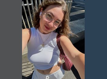 Roomgo NZ - Josephine Beck - 19 - Queenstown