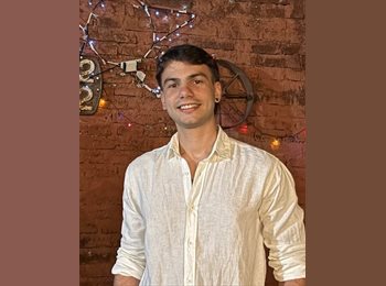 Roomgo NZ - Gianfranco - 30 - New Zealand