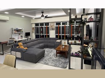 Roomgo SG - Common room for rent-  Choa Chu Kang - Air con/WiFi- Available immediately, Choa Chu Kang - $800 pm