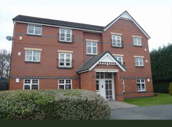 Roomgo UK - Furnished Double Room Close To Manchester Airport, Benchill - £700 pcm