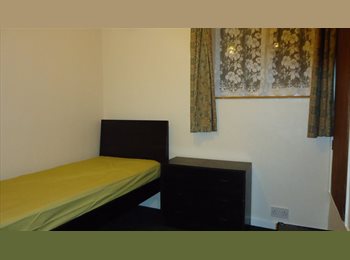 Roomgo UK - Excellent Above Average Room, Arbury - £599 pcm