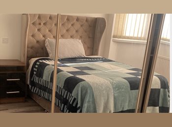 Roomgo UK - Home from home for international students, Hodge Hill - £600 pcm