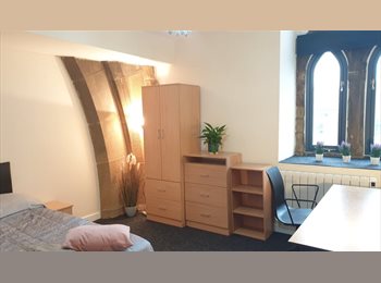 Roomgo UK - APARTMENT WITH GYM & PRIME LOCATION, Broomhall - £468 pcm