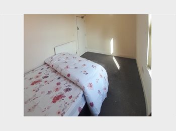 Roomgo UK - Shared Accommodation. UC and DSS rooms available, Rotton Park - £25 pcm