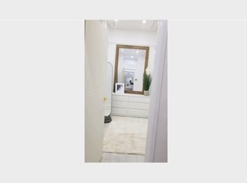 Roomgo UK - Excellent value micro single room, Weymouth - £50 pcm