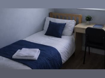 Roomgo UK - Comfortable Single Room in Osterley | Tidy Home- £ 690, Osterley - £689 pcm