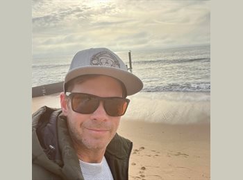 Roomgo UK - Neil - 47 - Bournemouth