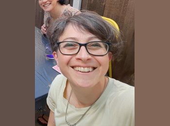 Roomgo UK - Rachele - 43 - Acton