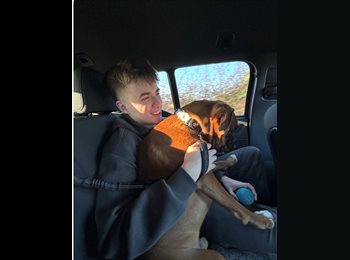 Roomgo UK - Thomas - 24 - Charing Cross