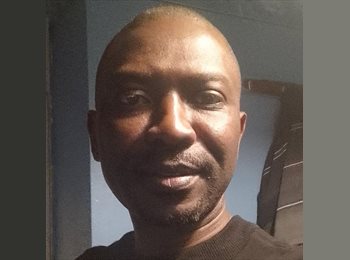 Roomgo UK - Toyosi - 50 - Luton