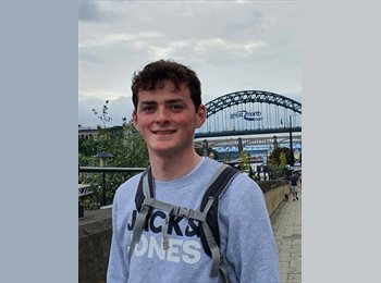 Roomgo UK - William - 23 - Exeter