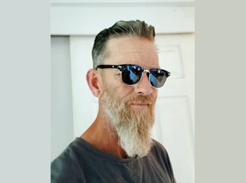 Roomgo UK - Jimmy - 51 - Tadley