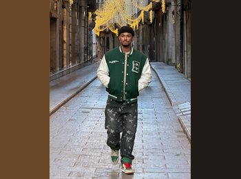 Roomgo US - Joel Tshiamala Salart - 22 - NYC