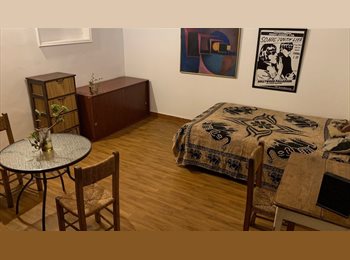 Roomgo AR - Amplia Habitación en PH compartido, Buenos Aires - AR$ 480.000 pm