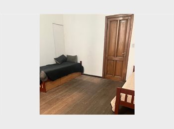 Roomgo AR - HABITACION DOBLE, con  Balcon  $349.000. Por Persona. Solo Abonas el Alquiler., Buenos Aires - AR$ 349.000 pm