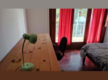 Roomgo AR - casa tranquila centrica, La Plata - AR$ 300.000 pm