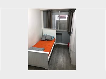 Roomgo AR - SE ALQUILA HABITACIÓN EN ABASTO A 6 CUADRAS DE PALERMO, Buenos Aires - AR$ 450.000 pm