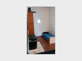 Roomgo AR - Habitación en alquiler, sin garantía propietaria, para señorita, Buenos Aires - AR$ 400.000 pm