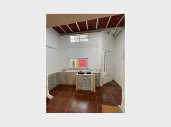 Roomgo AR - Monoambiente con patio compartido, Buenos Aires - AR$ 480.000 pm