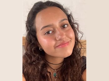 Roomgo AR - Pía - 20 - Mendoza